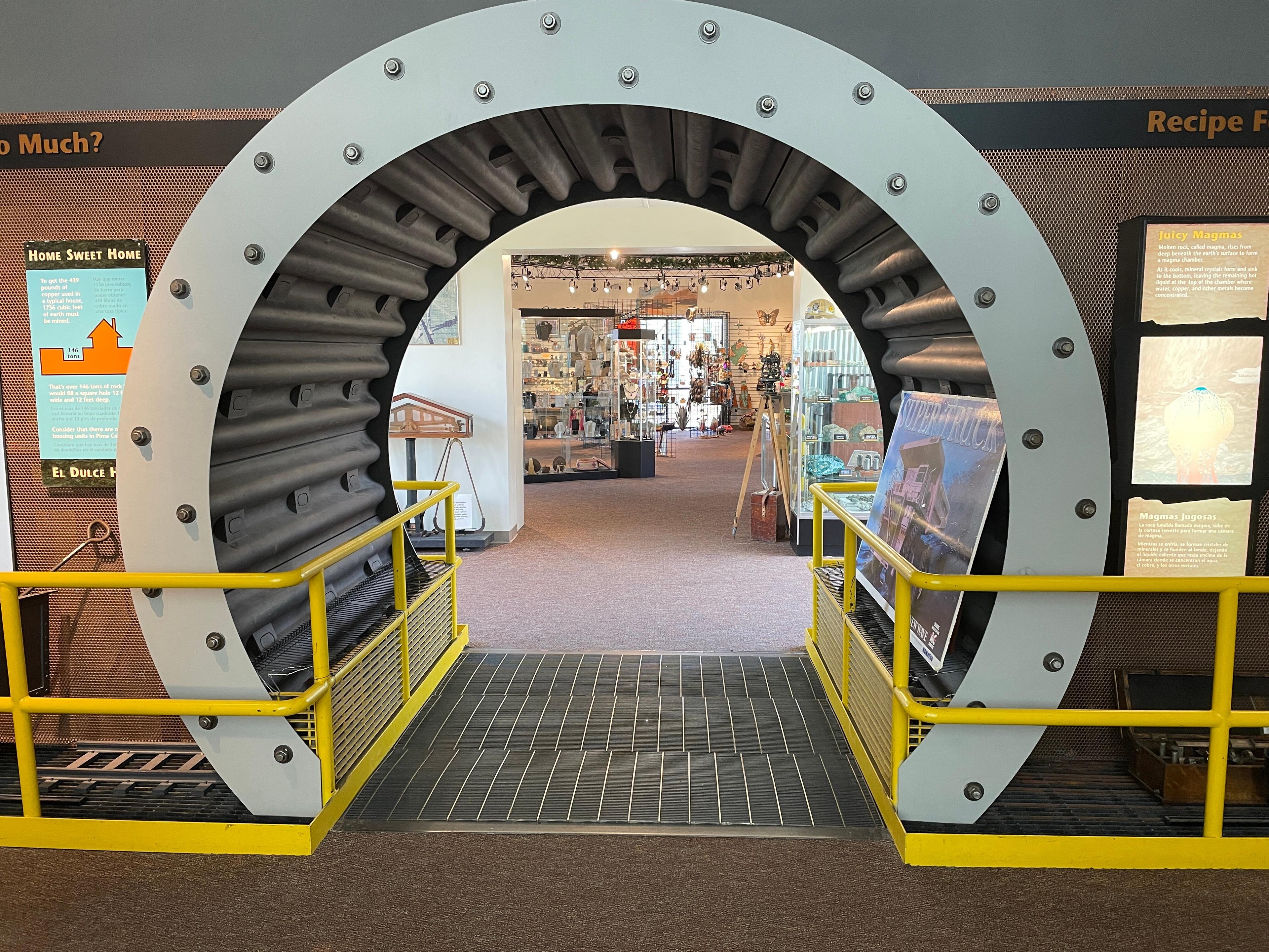 ASARCO Mineral Discovery Center