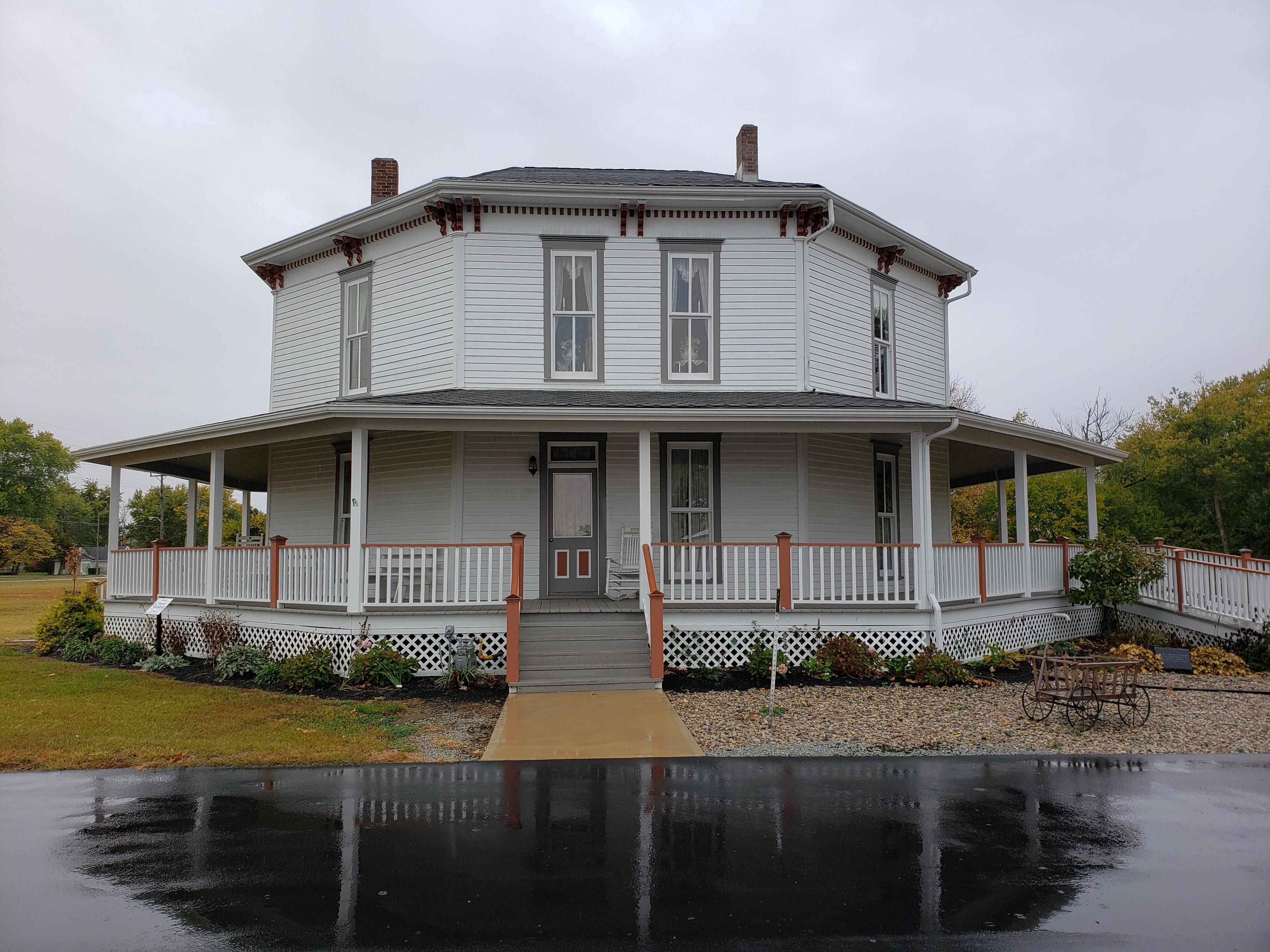 Jane Ross Reeves Octagon House