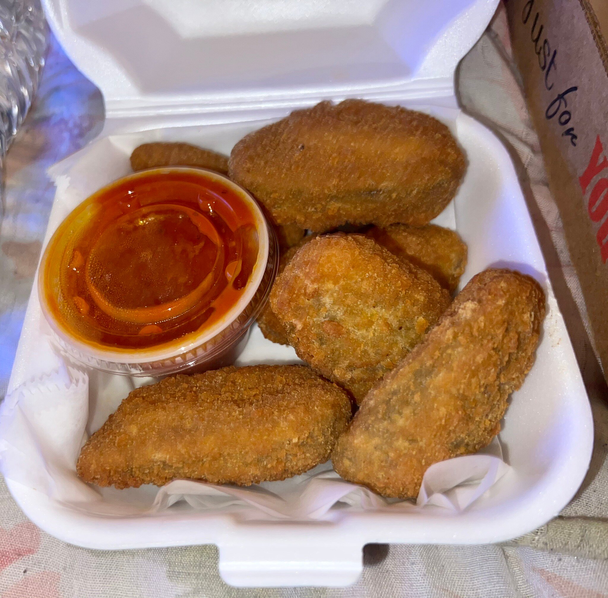 Tio's Pizza, Empanadas, Wings