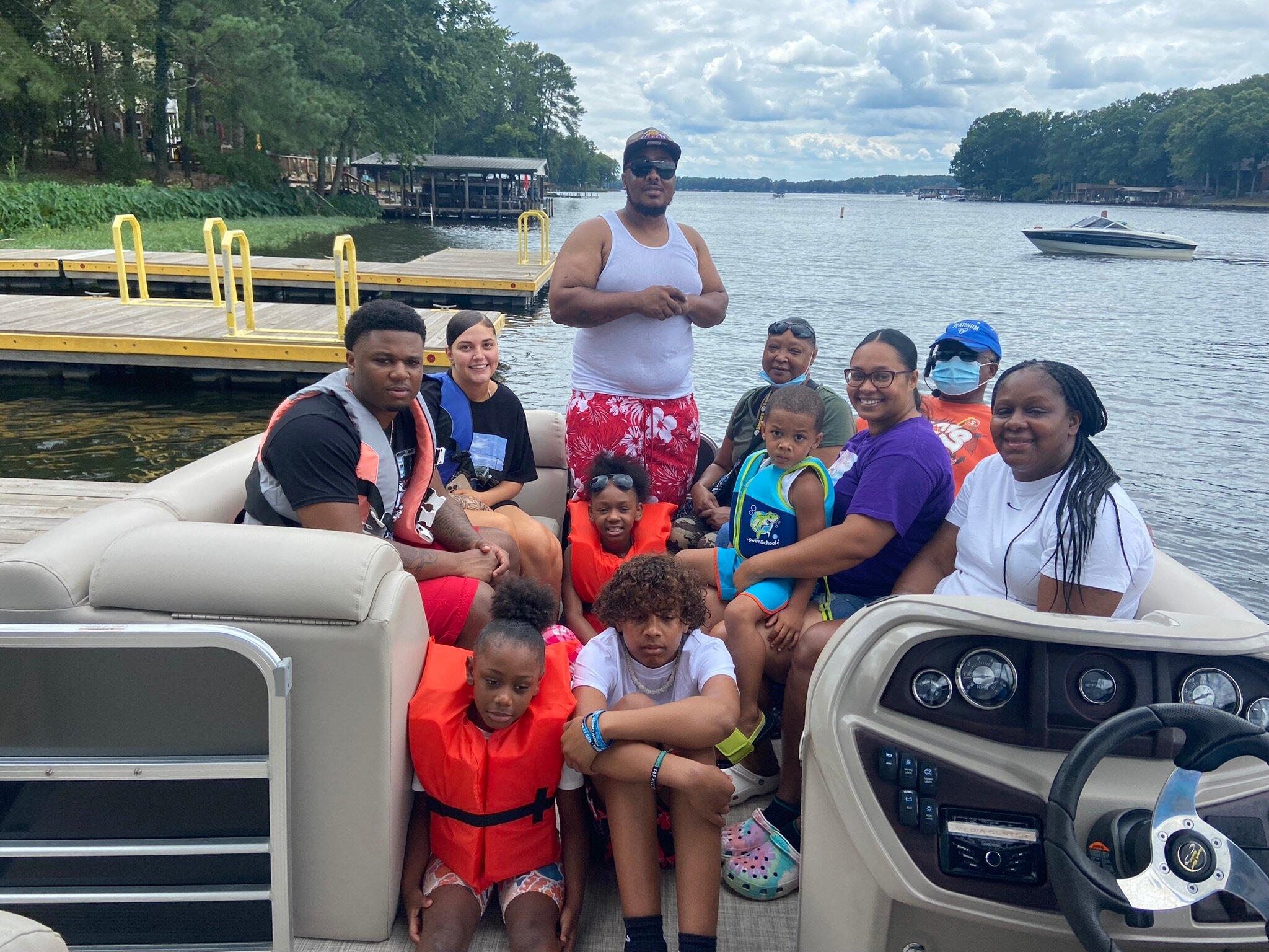 Lake Tillery Boat Rentals