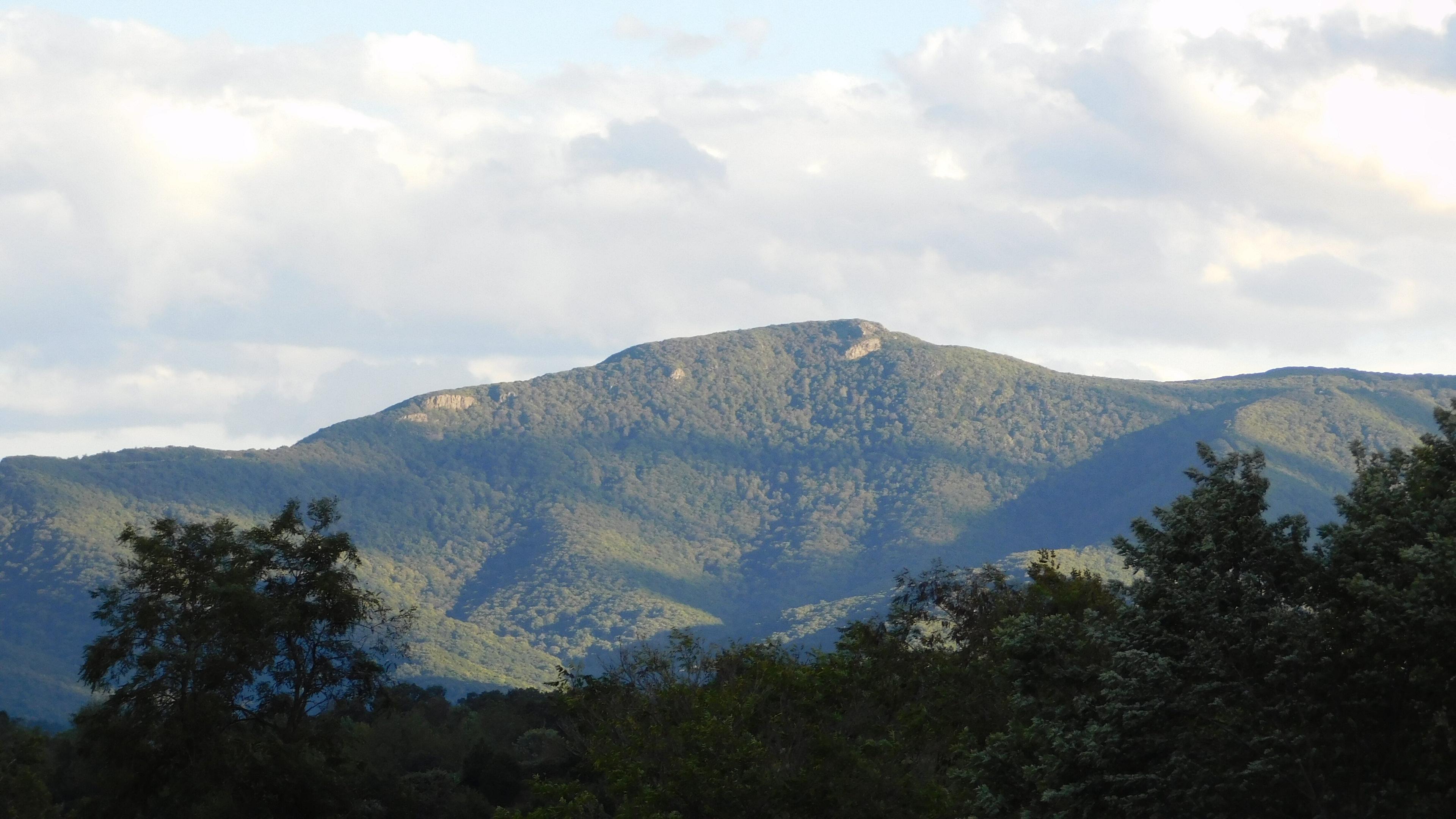 Spacious Skies Campgrounds-Shenandoah Views