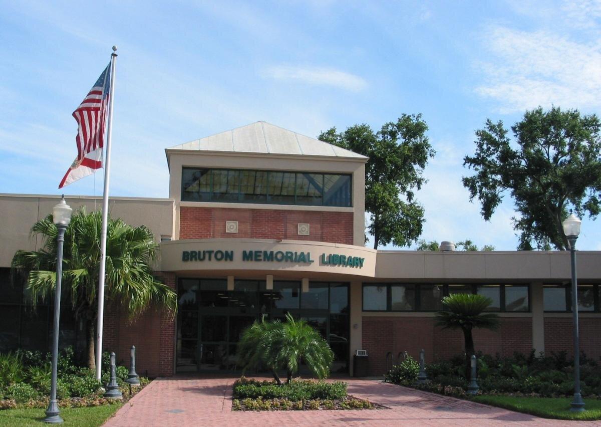 Bruton Memorial Library