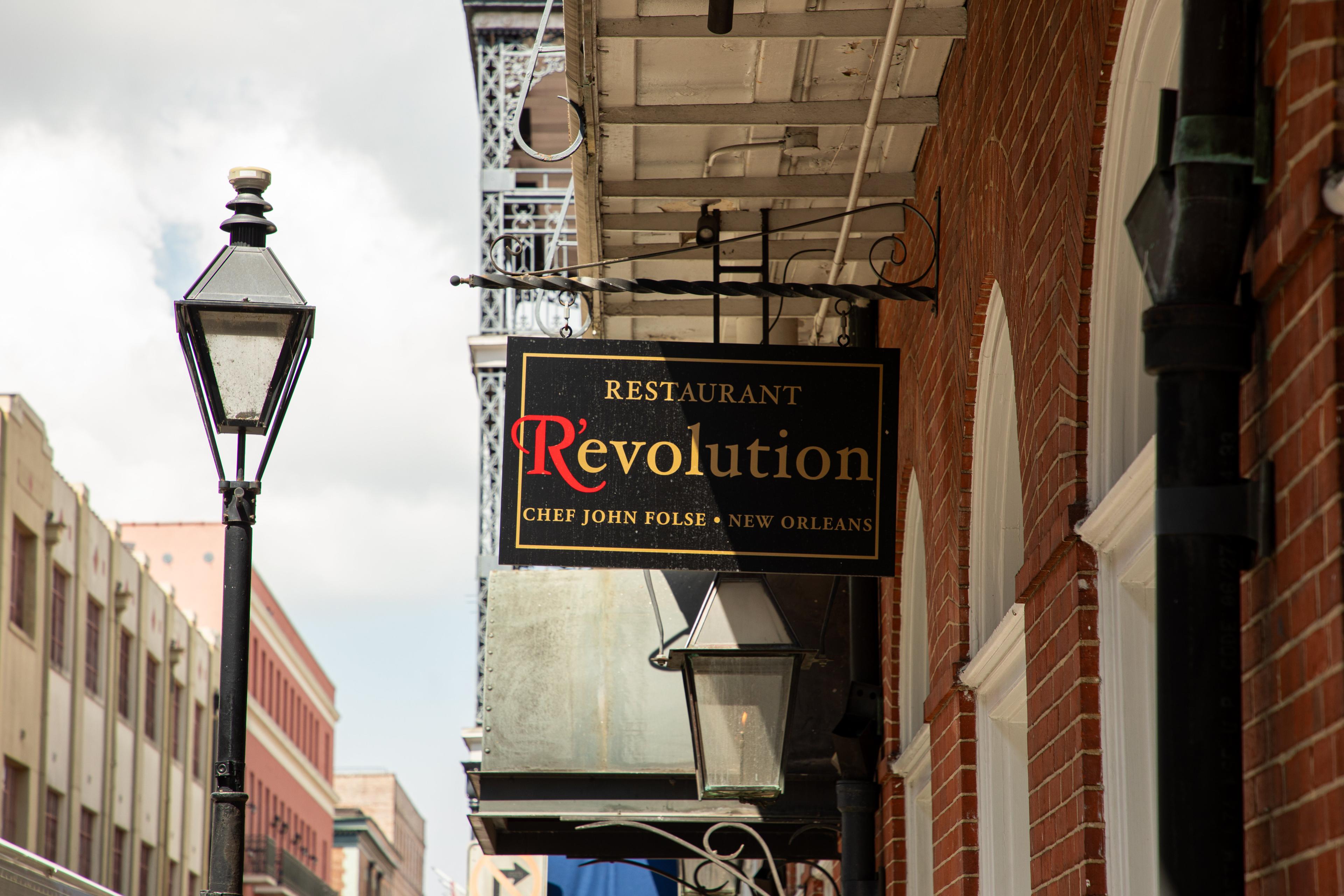 Restaurant R'evolution