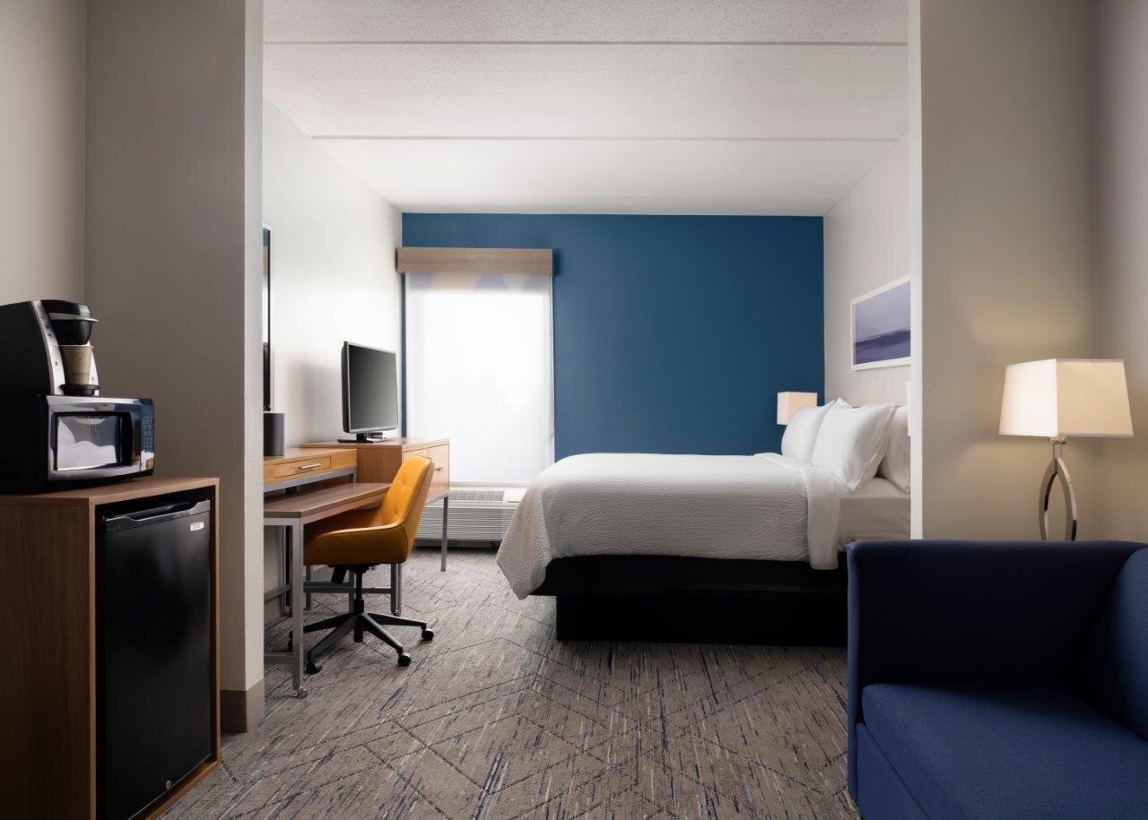 Holiday Inn Express & Suites New Orleans Airport South, an IHG Hotel