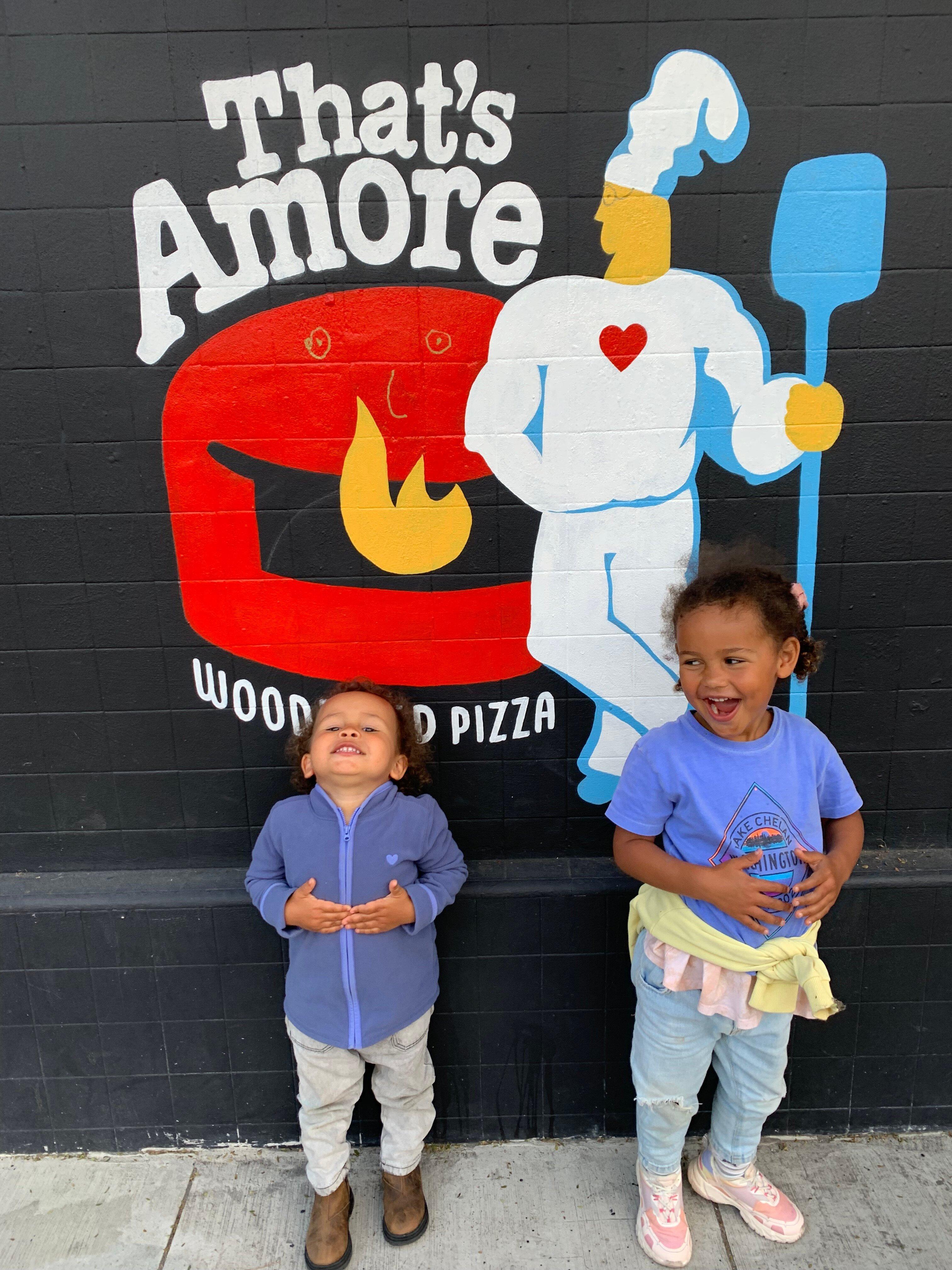 That's Amore Woodfire Pizza