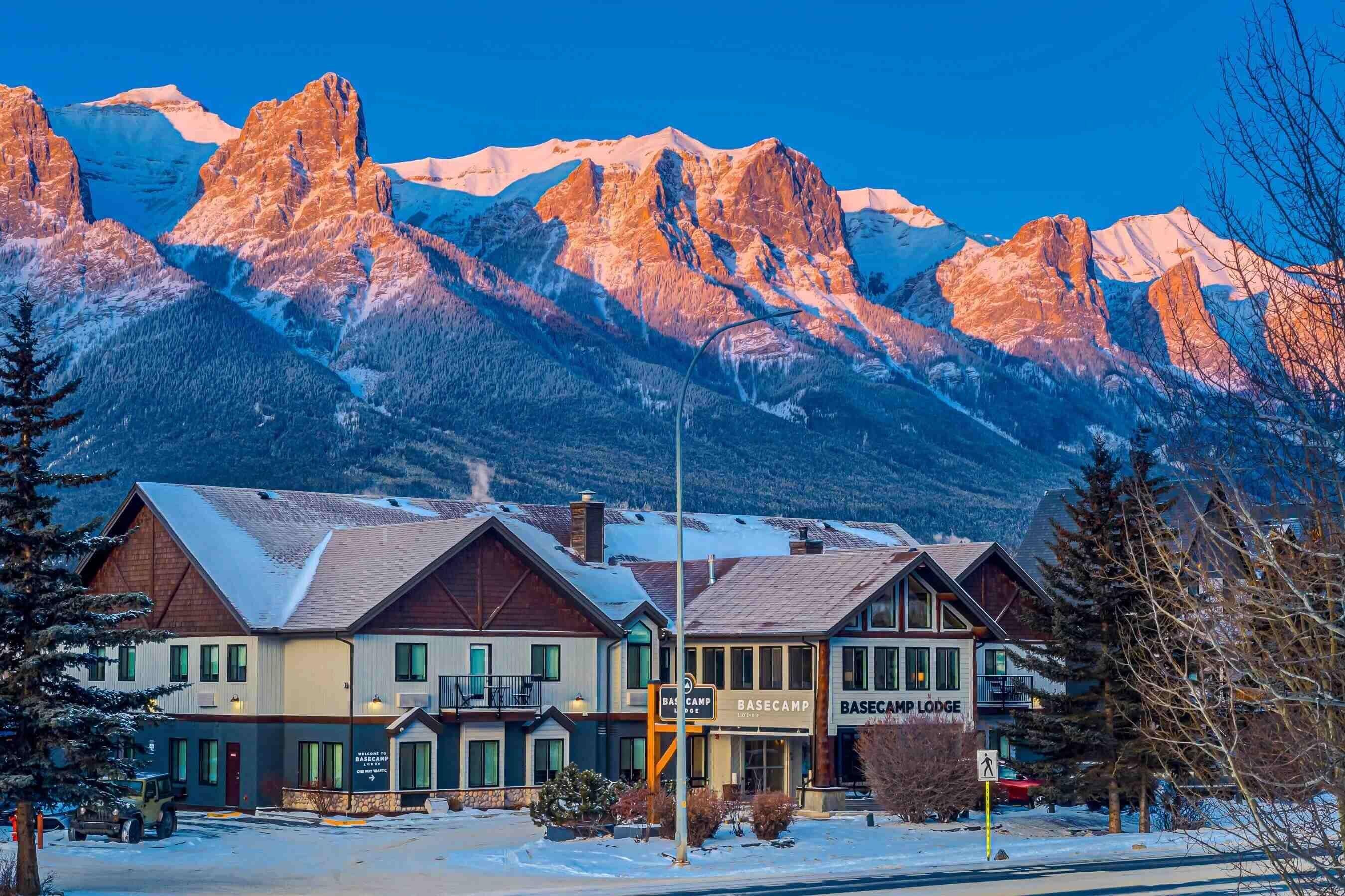 Basecamp Lodge Canmore