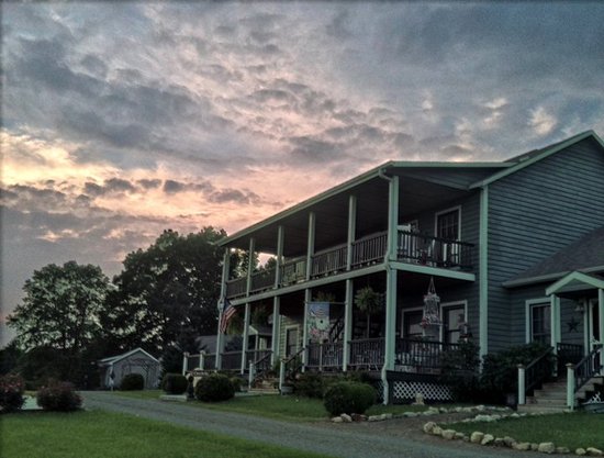 Inn at Orchard Gap