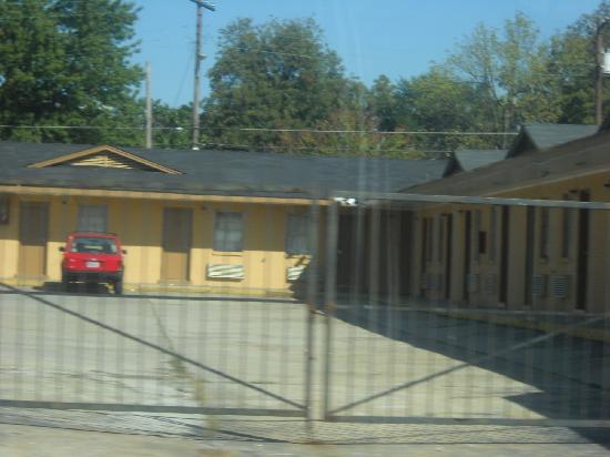 Town Motel