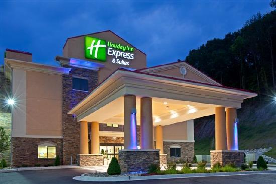 Holiday Inn Express & Suites Ripley