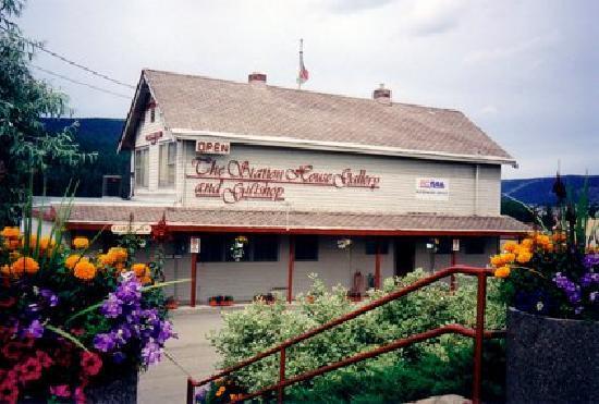 Station House Gallery & Gift Shop