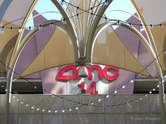 AMC DINE-IN Esplanade 14