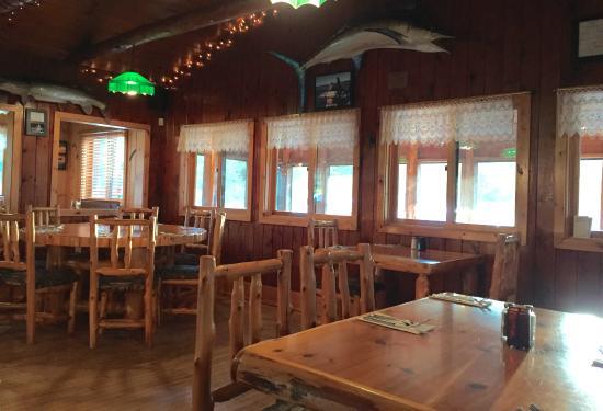 Lonesome Pine Restaurant and Bar