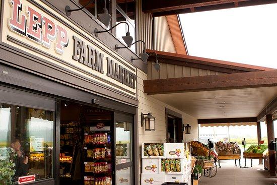 Lepp Farm Market