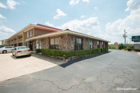 Quality Inn & Suites Hot Springs-Lake Hamilton