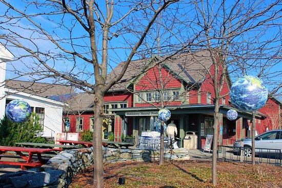 Middlebury Natural Foods Co-op