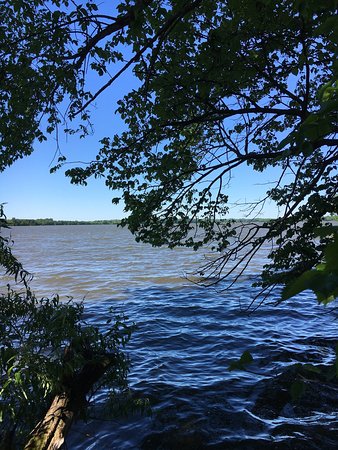 Myre-Big Island State Park