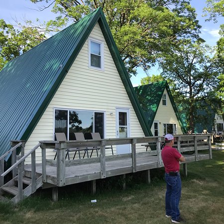 Break on the Lake Resort