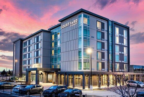 Courtyard by Marriott Burlington