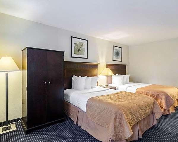 Rodeway Inn & Suites Williamsburg Central