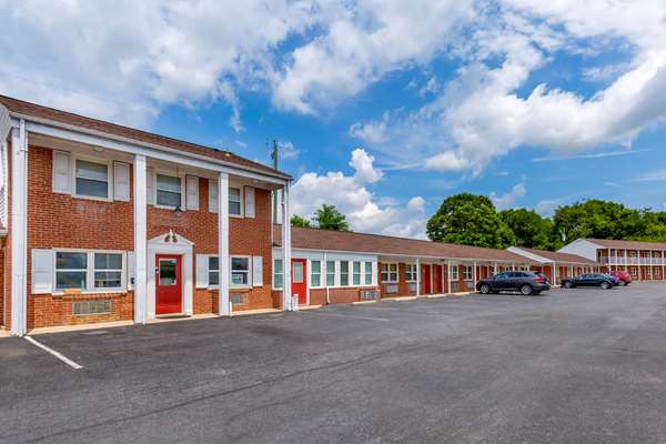 Econo Lodge Woodstock - Shenandoah Valley I-81