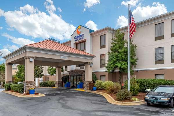 Comfort Inn & Suites