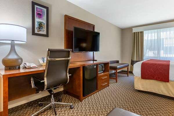 Comfort Suites Phoenix Airport