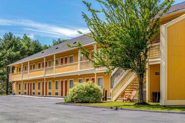 Econo Lodge Freeport - Brunswick Area