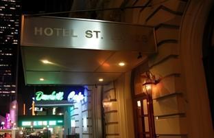 Hotel St. James