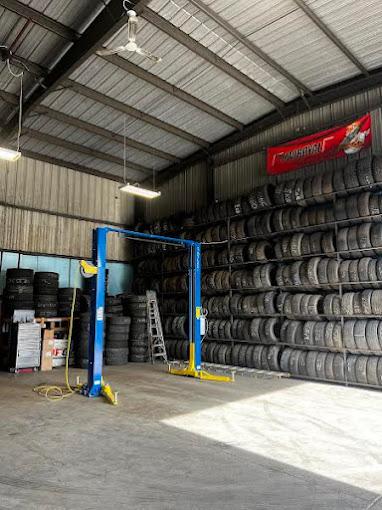 A&A Tires & Truck Center