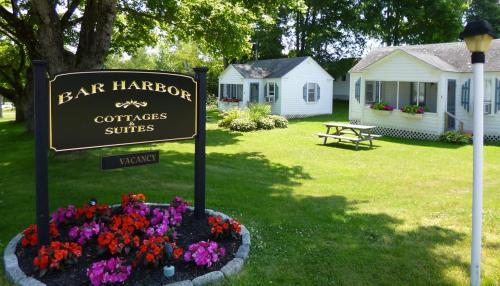 Bar Harbor Cottages & Suites