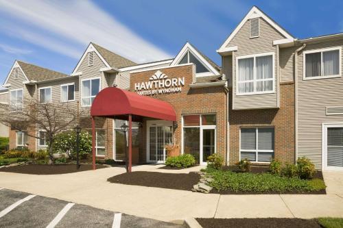 Hawthorn Suites by Wyndham Philadelphia Airport