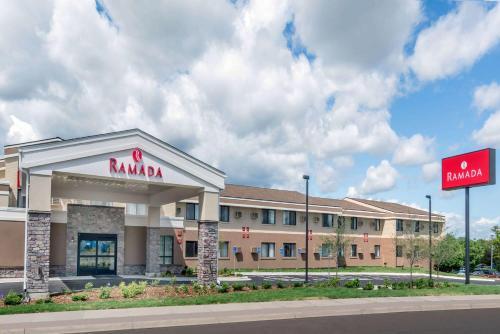 Ramada By Wyndham Minneapolis Golden Valley