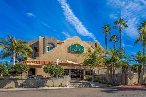 La Quinta Inn & Suites By Wyndham Carlsbad-LEGOLAND Area