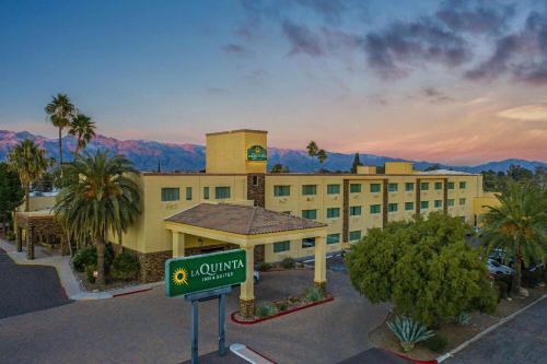 La Quinta Inn & Suites By Wyndham Tucson-Reid Park