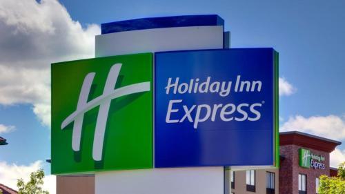 Holiday Inn Express Holly Springs - Raleigh Area, an IHG Hotel