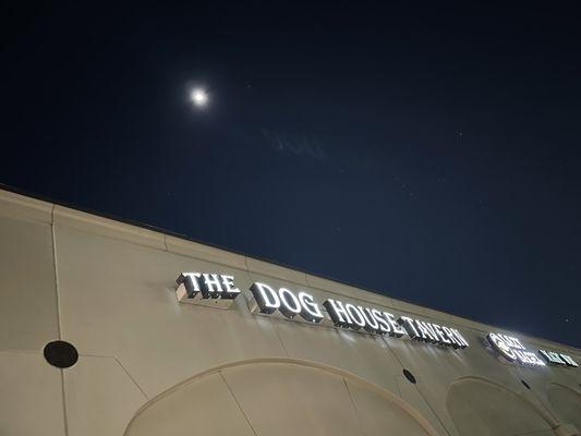 Beautiful three-quarter moon evening!