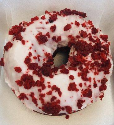 RED VELVET DONUT!