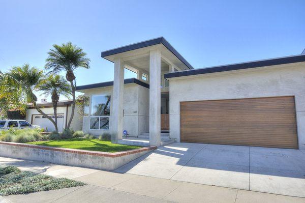 621 Island View, Seal Beach
 SOLD $1,400,000