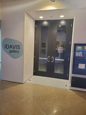 The Davis Gallery