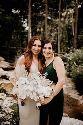 Our stylist Emma on her wedding day wearing two rows of SKW handtied extensions done by Kristen. Styled by Emma, bridesmaid style by Emma