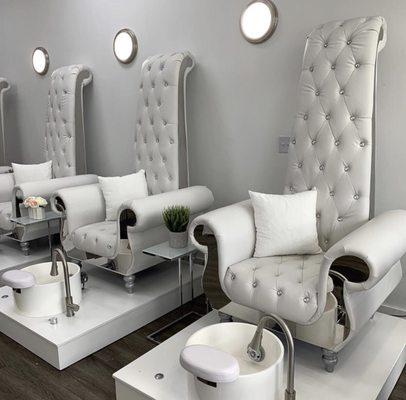 Pedicure stations