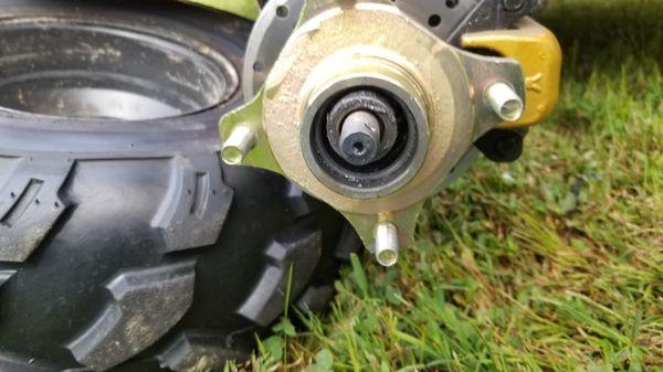 Picture shows how hub is dropped with disintegrated bearings  before removal