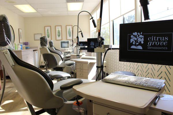 Our dental chairs are arranged in an open bay instead of isolated rooms. This allows interaction with others and reduce dental stress.