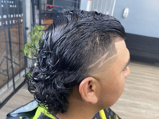 Mullet with design