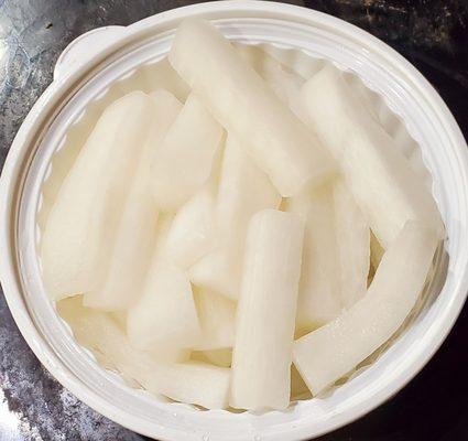 Pickled radish. Pickled vegetables are very popular in Wenzhou. Nice and crunchy. Really good.