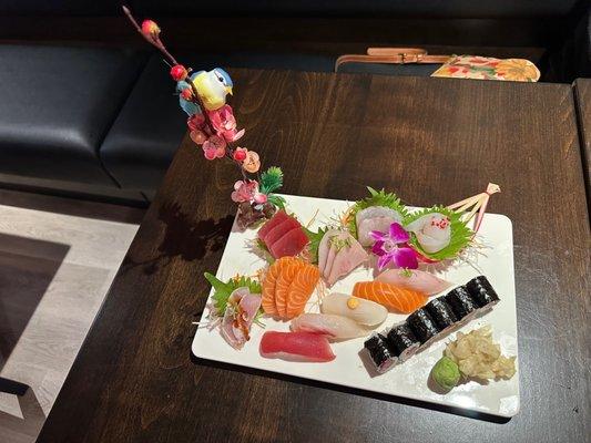 Sushi and sashimi combo