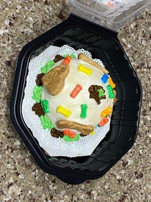 This is the cake we had to celebrate our dog' 15th birthdays.