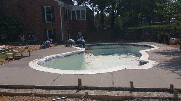 Montgomery County Pool Service is responsible for this beautiful new concrete deck. Call today for a free estimate.