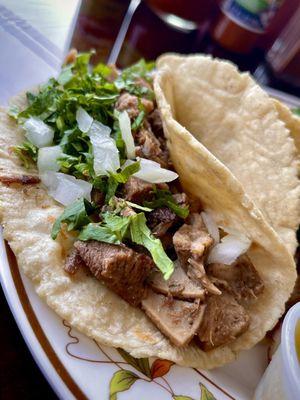 Gorgeous lengua with a lot of flavor in the meat itself. Homemade tortillas too!