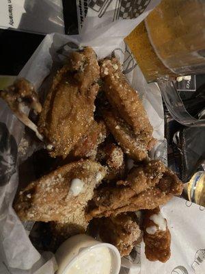 Garlic parm wings